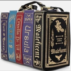 Loungefly Exclusive Stitch Shoppe Disney Villains Books Crossbody Bag Purse NWT